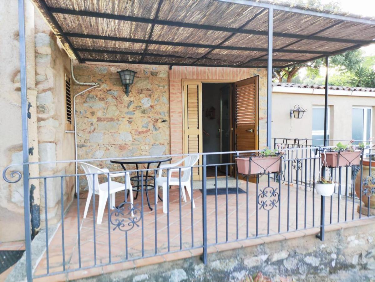 A Casa Di Peppino Villa Greco Tindari Zewnętrze zdjęcie