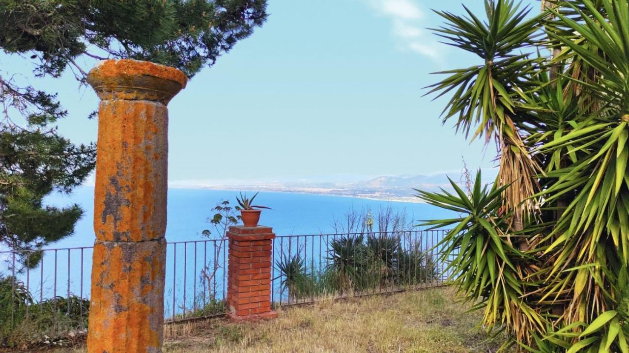 A Casa Di Peppino Villa Greco Tindari Zewnętrze zdjęcie