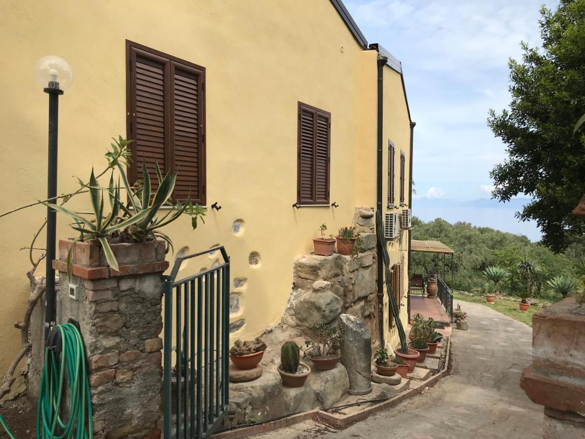 A Casa Di Peppino Villa Greco Tindari Zewnętrze zdjęcie