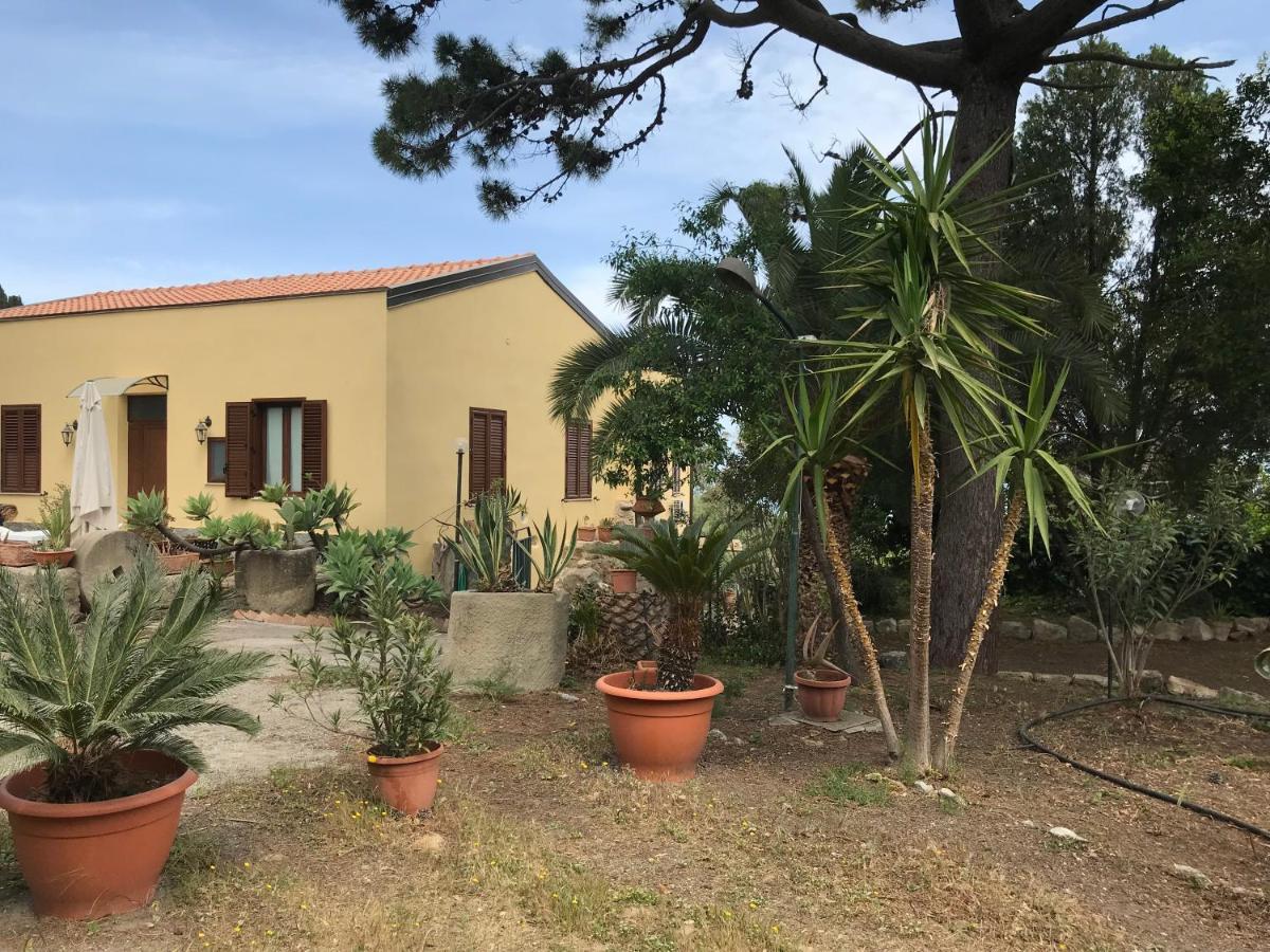 A Casa Di Peppino Villa Greco Tindari Zewnętrze zdjęcie